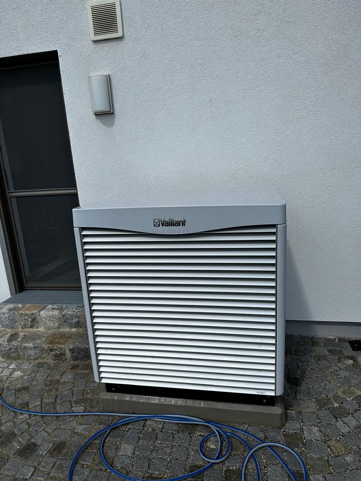 Moderne Wärmepumpenanlage