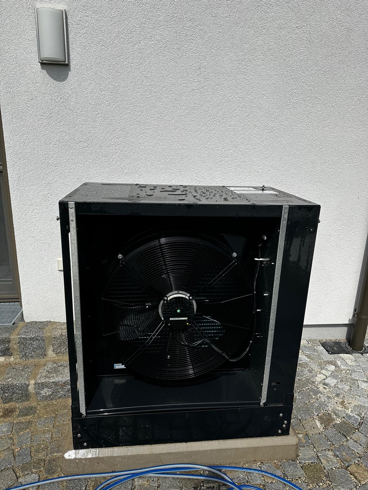 Moderne Wärmepumpenanlage